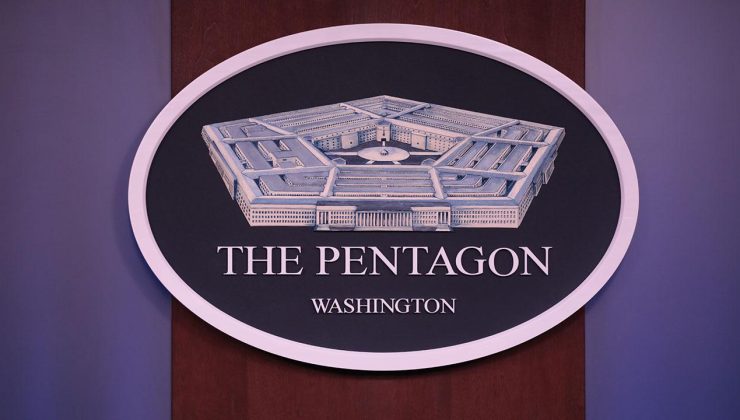 Pentagon: ABD Donanma Sekreteri John Phelan görevinden ayrıldı