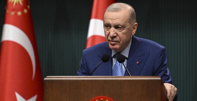 Cumhurbaşkanı Erdoğan, Mardin 1969 Spor ve Muğlaspor’u tebrik etti