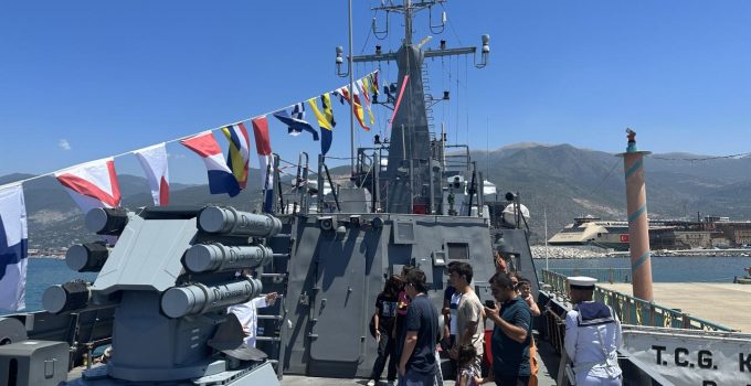 23 Nisan’da 23 savaş gemisi ziyarete açılacak