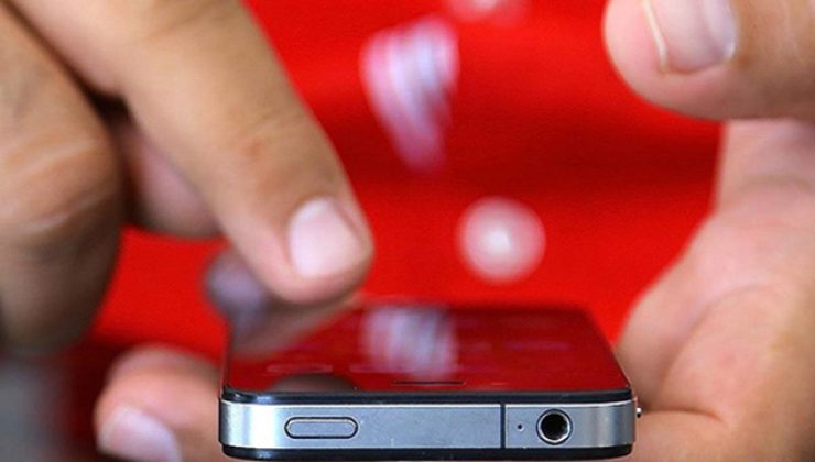 ‘Banka personeli’ yalanıyla 1,5 milyon lira dolandırdılar