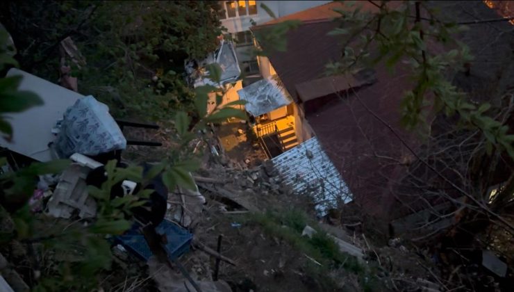 İstanbul’da yağış sonrası toprak kaydı, 6 bina boşaltıldı