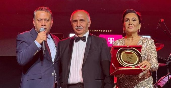 KGK Berlin’de Türk toplumu temsilcileriyle buluştu