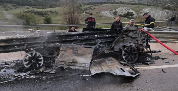 Afyonkarahisar’da feci kaza – Son Dakika Haberleri