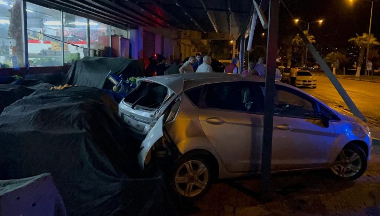 Direksiyon hakimiyeti kayboldu, araç manava girdi