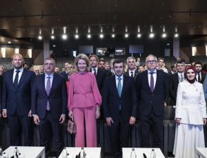 Belçika Kraliçesi Mathilde, Baykar’ı ziyaret etti