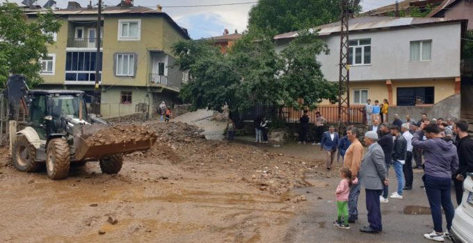 Turhal’da sel ve taşkın riskine karşı mahalle ve köyler tahliye edilecek