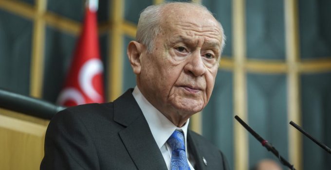 Bahçeli, Süper Lig şampiyonu Galatasaray’ı kutladı