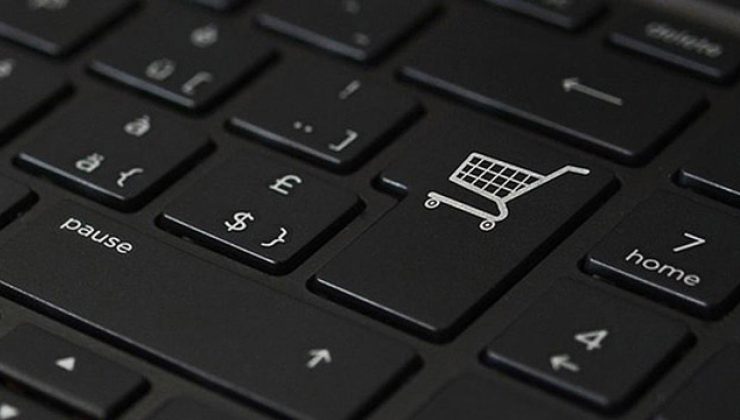 Fenomenlerin yönlendirmeleri tüketiciyi akılcı alışverişten uzaklaştırıyor