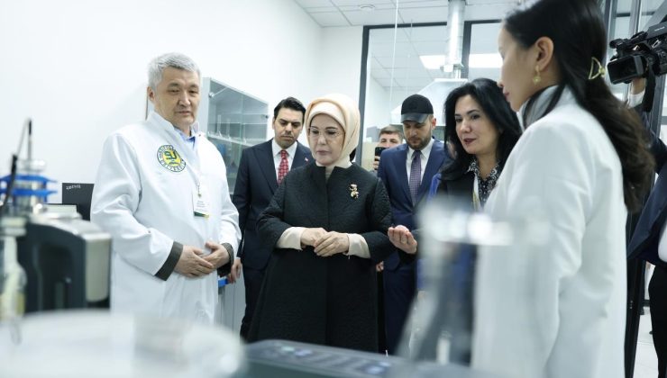 Emine Erdoğan, Kazakistan’da Sıfır Atık Eğitim Laboratuvarı’nın açılışını yaptı
