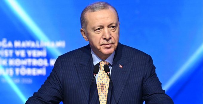 Cumhurbaşkanı Erdoğan’dan Süper Lig Şampiyonu Galatasaray’a tebrik
