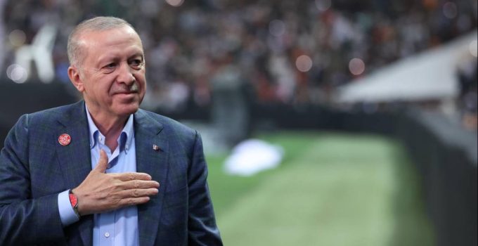 Kabine üyelerinden iyi ki Erdoğan paylaşımı
