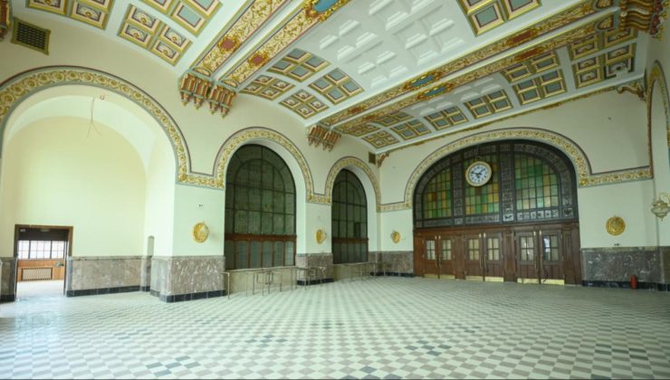 Haydarpaşa Garı’ndaki restorasyon çalışmaları sürüyor