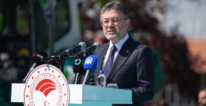 Bakan Yumaklı: TMO ofisimiz hasat dönemine 20 milyon tonluk depolama kapasitesiyle hazır