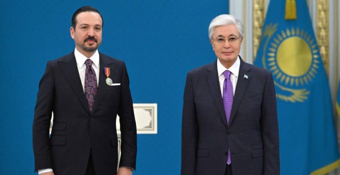 AK Parti Genel Başkan Yardımcısı Zorlu’ya Kazakistan’dan ‘Dostluk’ nişanı
