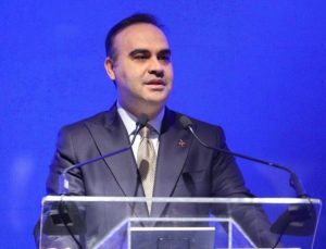 Bakan Kacır: Girişimlerimizin küresel sahnede daha güçlü yer almasını destekliyoruz