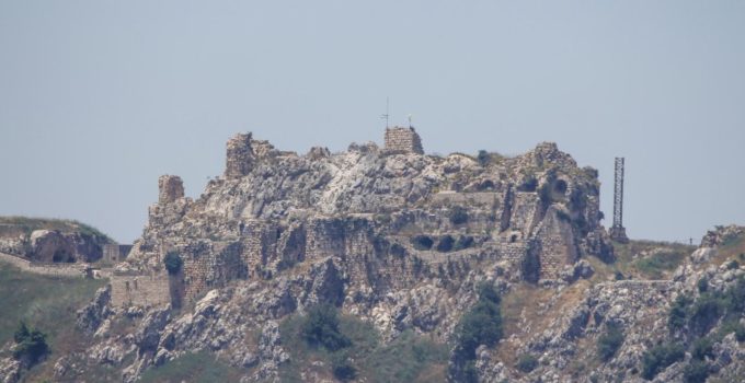 İsrail ordusu, Lübnan’daki stratejik Şakif Kalesi’ni işgal etti