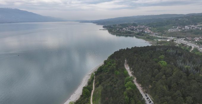 Sapanca Gölü’nde su seviyesi 10 ay sonra kritik eşiği aştı