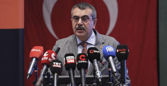 Yüksek teknolojili üretimde daha ileri seviyelere ulaşacağız