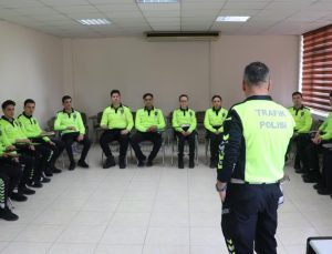 Trafik polisleri 24 farklı eğitimle göreve hazırlanıyor