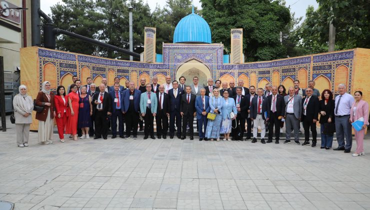 KGK üyesi Türk gazeteciler Ata yurdu Özbekistan’ı keşfettiler