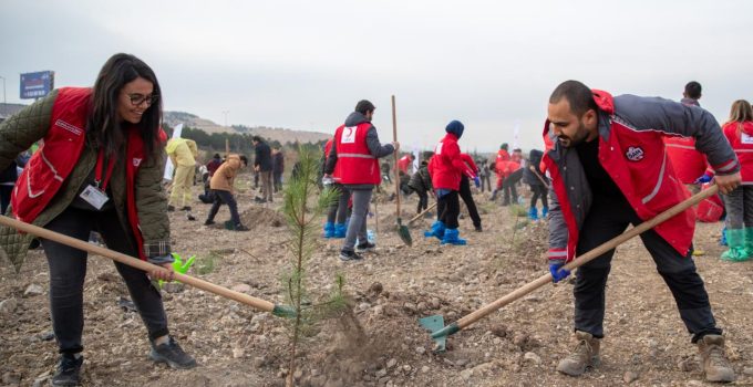 “Hastaya Kan, Ormana Can” projesiyle 4,7 milyon fidan toprakla buluştu