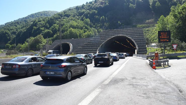 Bolu Dağı Tüneli’nden 11 günde 1 milyondan fazla araç geçti
