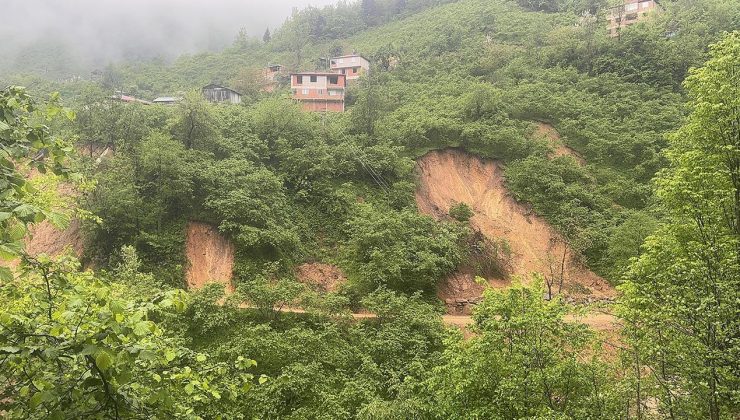 Giresun’da “heyelan” alarmı: 22 ev boşaltıldı