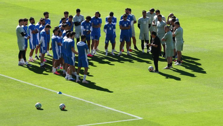 İran Milli Futbol Takımı ABD’de protestolarla karşılandı