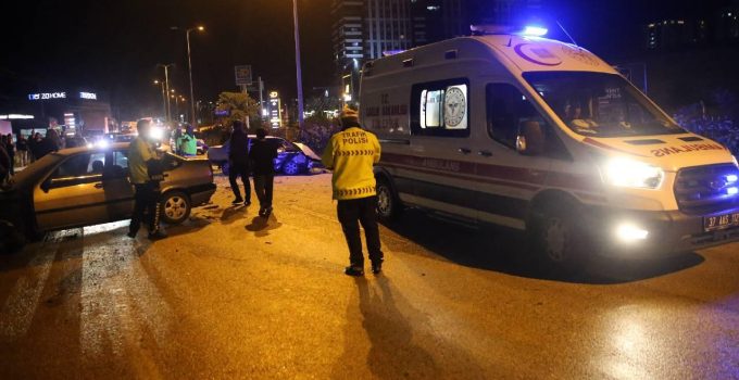 Kastamonu’da zincirleme trafik kazası: 6 kişi yaralandı