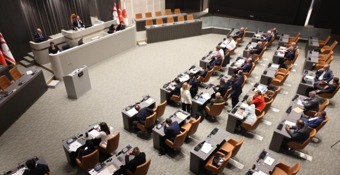 Genel Kurul yasama göreviyle toplandı