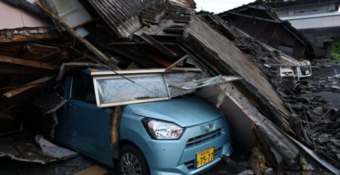 Japonya’da 7,1 büyüklüğündeki depremde ölenlerin sayısı 14’e yükseldi