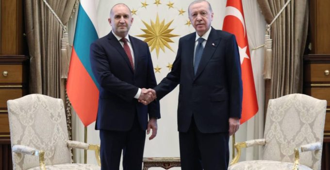 Cumhurbaşkanı Erdoğan, Bulgaristan Başbakanı Radev ile görüştü
