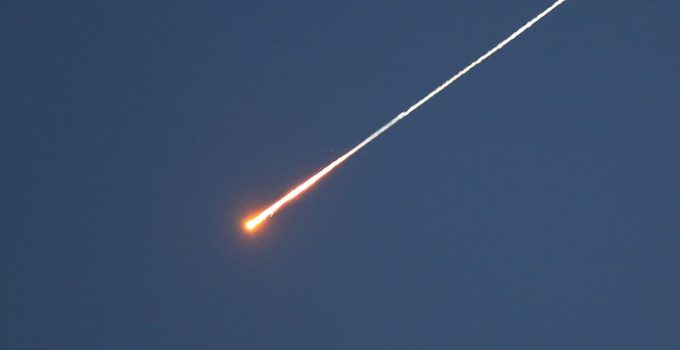 Suudi Arabistan, Kral Fahd Havalimanı’na yeni saldırı düzenlendiğini duyurdu