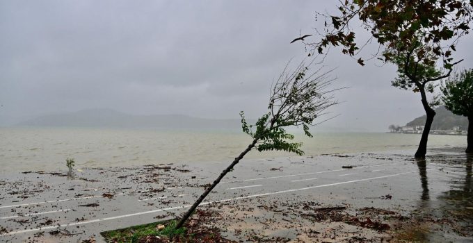 İçişleri Bakanlığı’ndan sağanak ve fırtına uyarısı