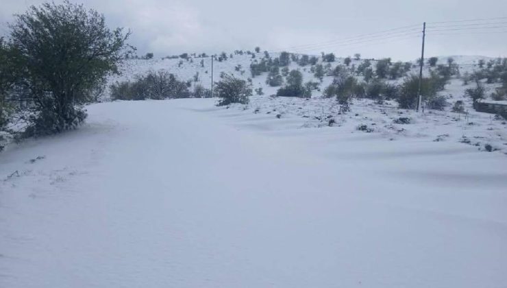 Manisa’ya mevsimin ilk karı düştü