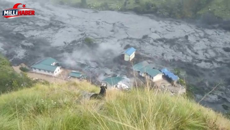 Nepal’de meydana gelen sel nedeniyle çok sayıda yerleşim yeri tahliye edildi