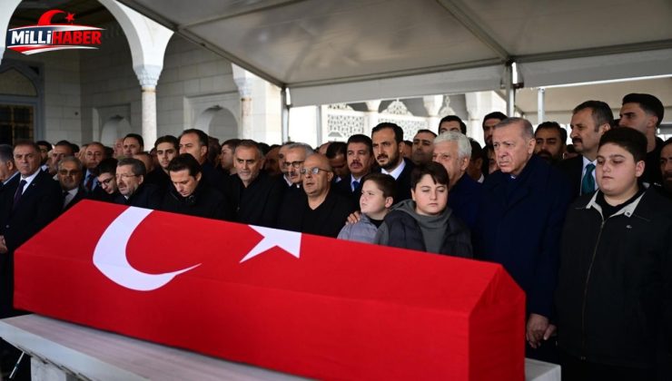 Üsküdar Belediye Başkan Vekili Dündar Ziya Gültekin, son yolculuğuna uğurlandı