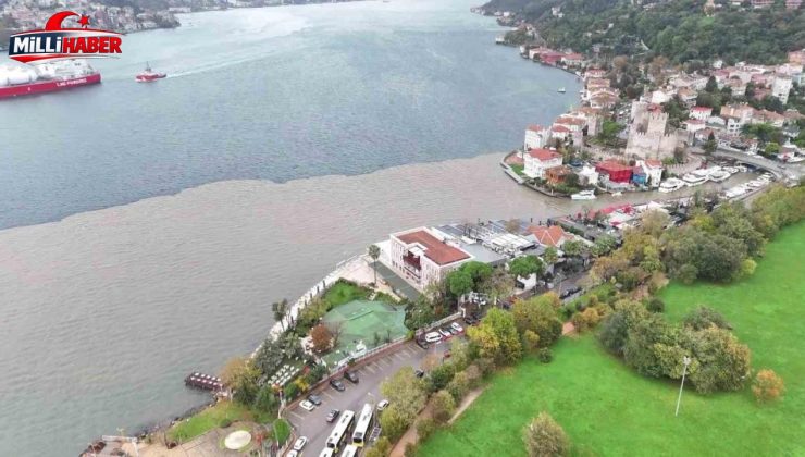 İstanbul Boğazı çamurla kaplandı