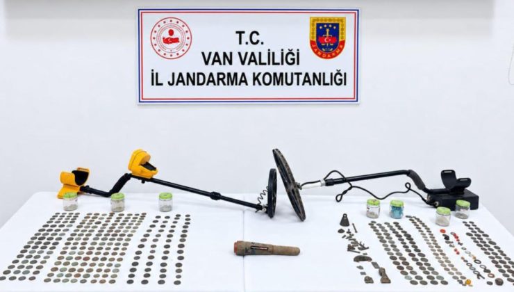 Van’da Roma dönemine ait 529 sikke ele geçirildi