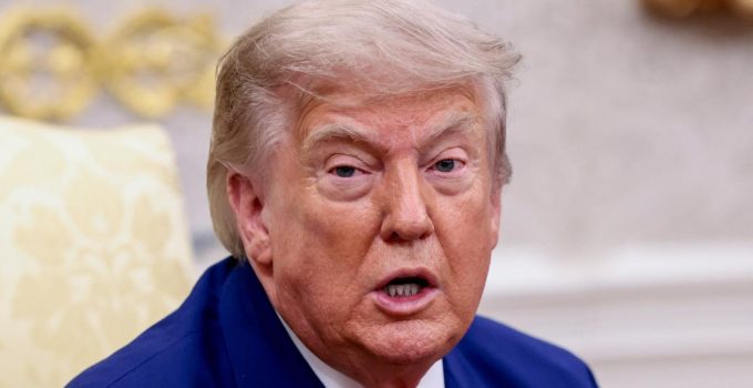 ABD Başkanı Trump: Husiler yanlış işler yapıyorlar hem de çok yanlış