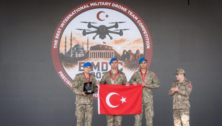 Türkiye ‘Uluslararası En İyi Askeri Uçangöz Takımı Yarışması’nda şampiyon oldu