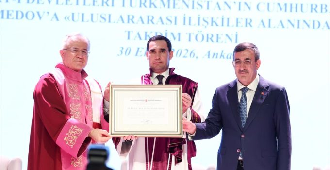 Hacettepe Üniversitesi’nden Türkmenistan lideri Berdimuhammedov’a fahri doktora