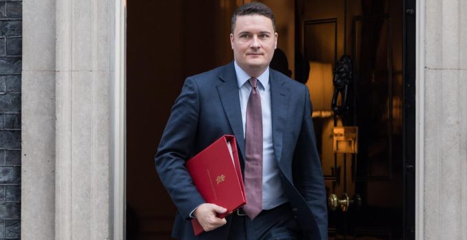 İngiltere Savunma Bakanı Wes Streeting: 1000 gün içinde savaşa hazır olmalıyız